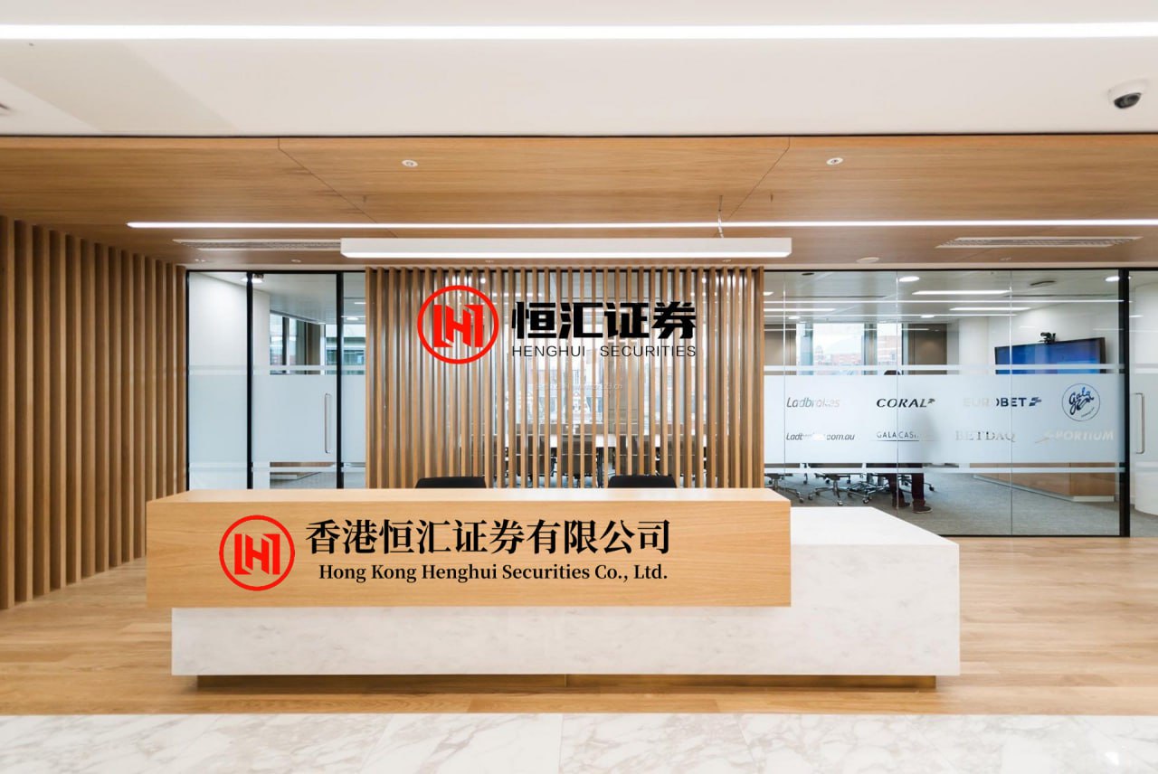 新规配资官网 农村冰冰：让人深思的一段话：“你发现了吗，那保险如此之好，为何要推销？生娃是那般的美好，为何要鼓励？新能源如此的优良，为何要给予补助？那旺铺是如此的难得，为什么要转让？” 锣鼓喧天处，常藏着说不...